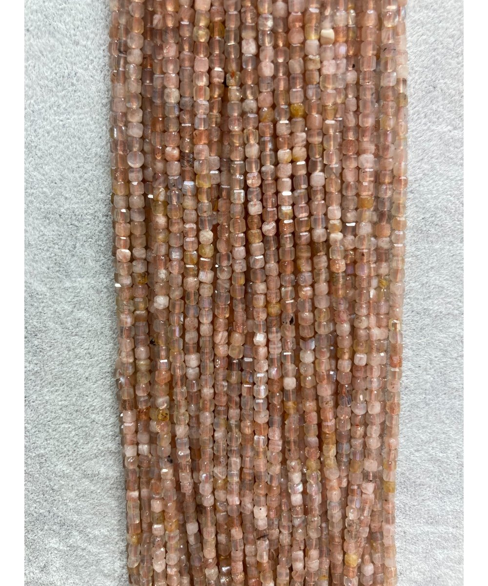 GÜNEŞ TAŞI KÜP 2,5*2.5 MM