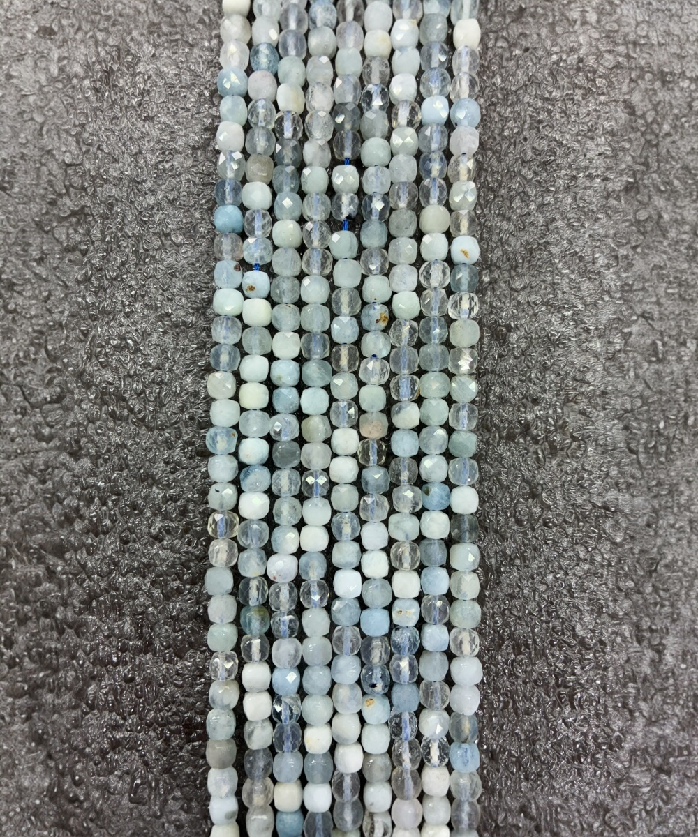 AKUAMARİN 5*5MM KÜP