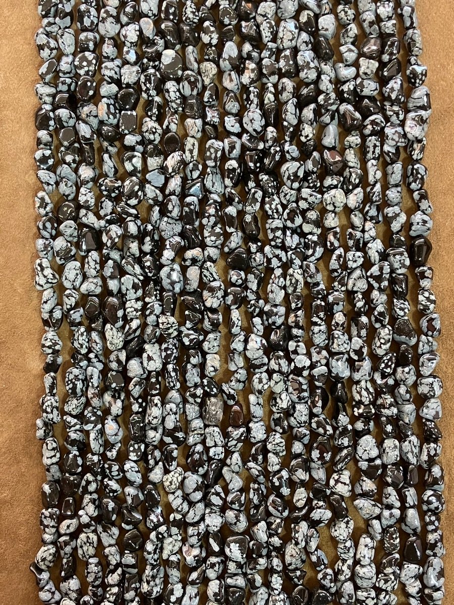 6*8mm Snowflake Obsidyen