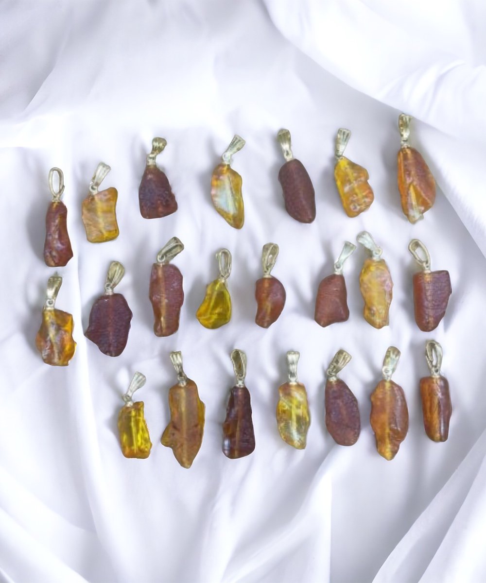 2-2•5 cm Kehribar Kolye Ucu